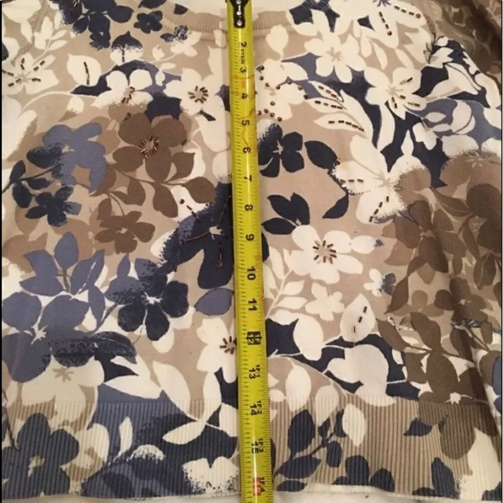 BEAUTIFUL FLORAL 3/4 Length Sweater